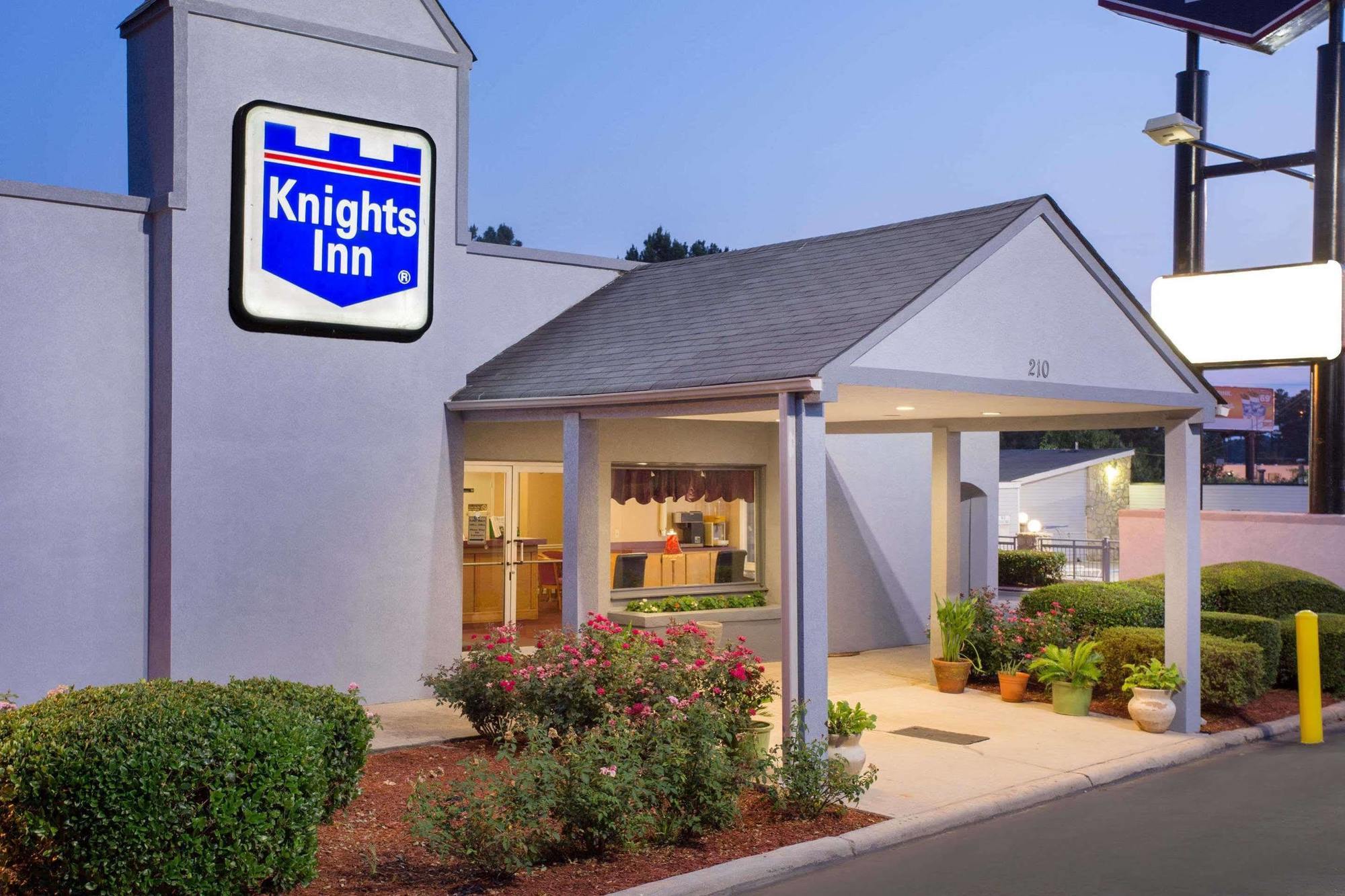 Knights Inn - AugustaAugusta  Kültér fotó